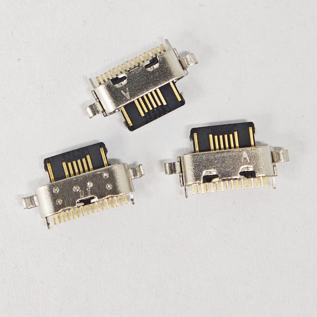 10-50Pcs For Motorola Moto G34 - Usb C Docking Hub review and price